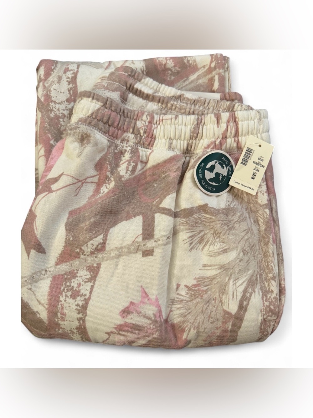 Aeropostale pink and beige camouflage sweatpants in size M NWT